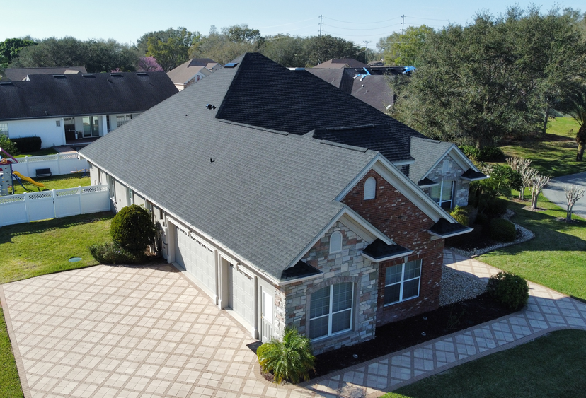 asphalt shingles on a home in Central Florida